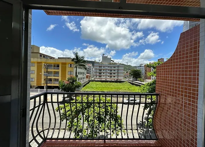Ap 3! Lindo Com Sacada, Apenas 250 Metros Da Praia Da Enseada!