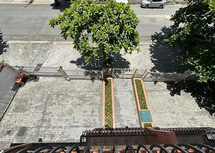 Ap 3! Lindo Com Sacada, Apenas 250 Metros Da Praia Da Enseada!
